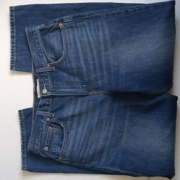 Levi Straight Jeans - Picture 7 of 9